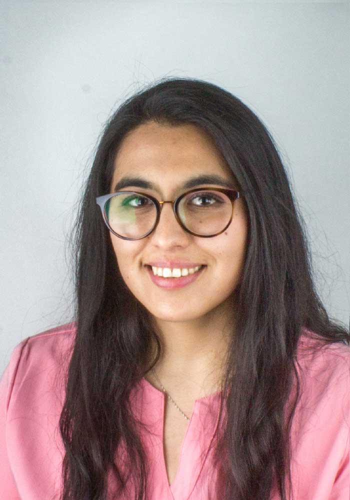 Dra. Claudia Araya Cirujano Dentista